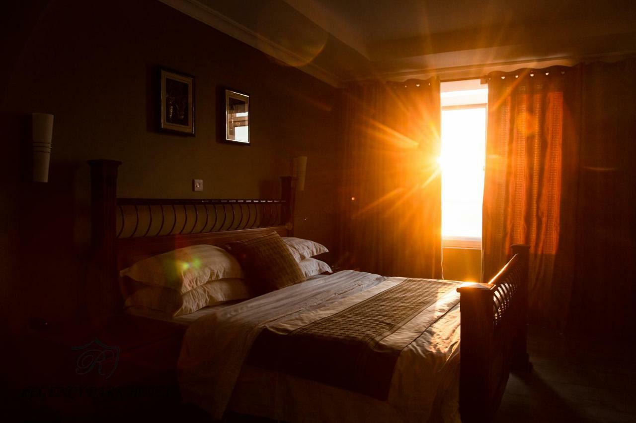 Regency Resort Singida ภายนอก รูปภาพ